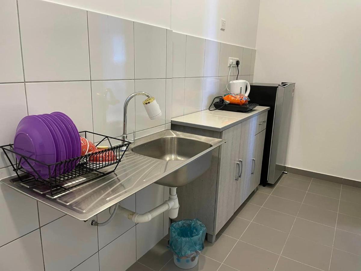 Sandakan Homestay Sea-Forest View Apartment 2R2B 海森雙景公寓 Exterior foto